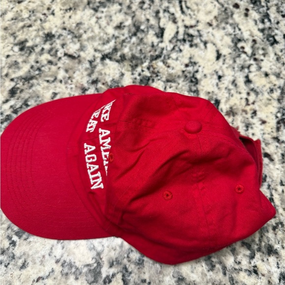Trump MAGA Hat - Picture 2 of 5
